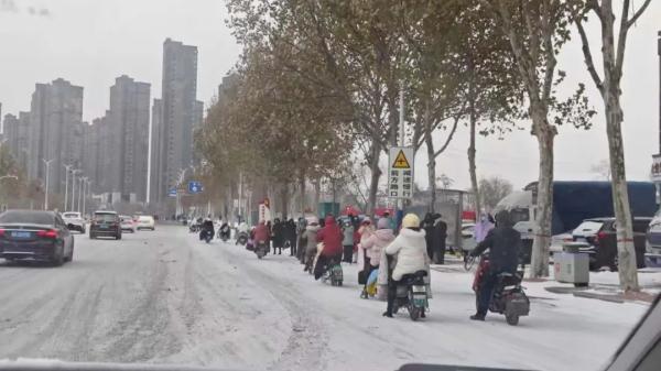 大雪到货！山东7市已现中到大雪局部暴雪 部分地区将达暴雪量级