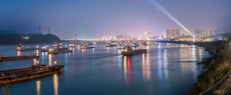 湖北宜昌长江夜景图片下载