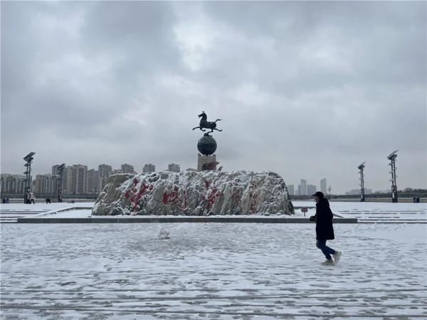 大雪到货！山东7市已现中到大雪局部暴雪 部分地区将达暴雪量级