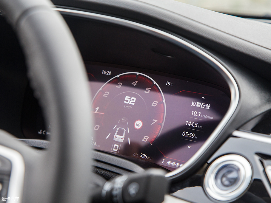 长安乘用车2018款睿骋CC