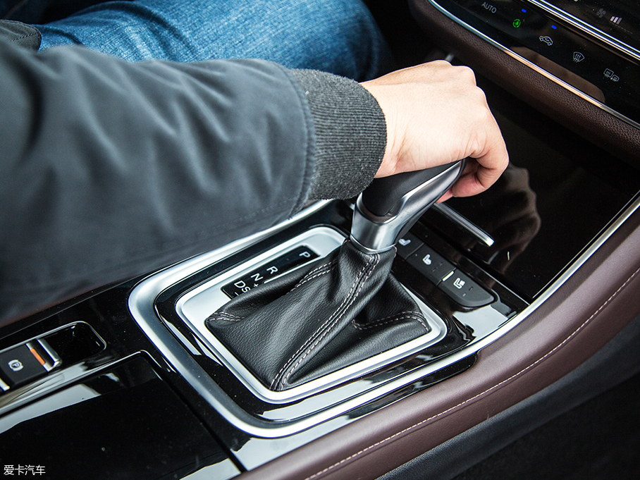 长安乘用车2018款睿骋CC