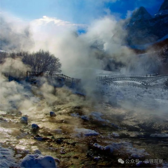 长白山聚龙温泉群。