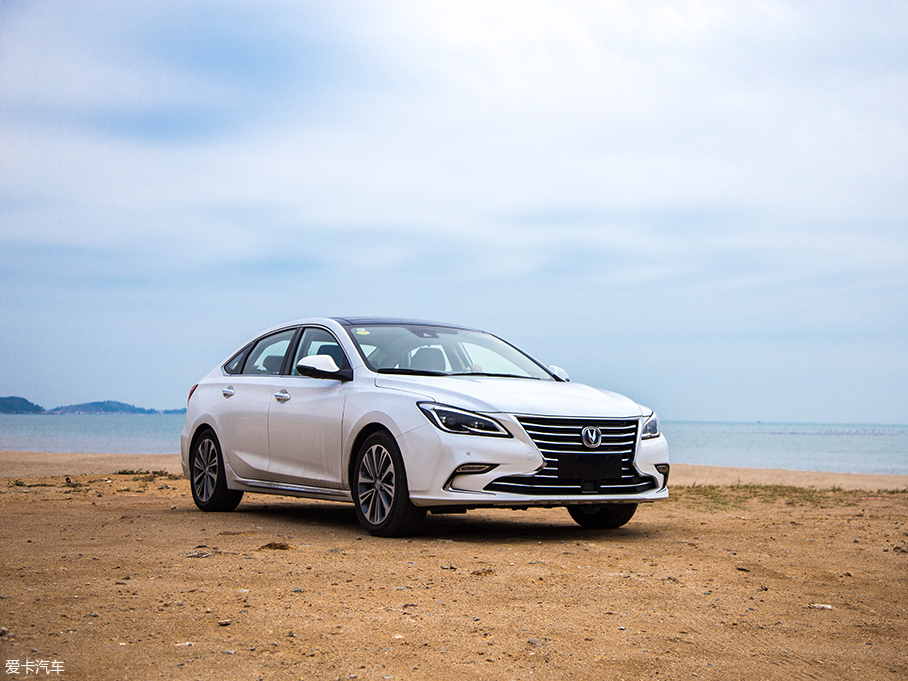 长安乘用车2018款睿骋CC