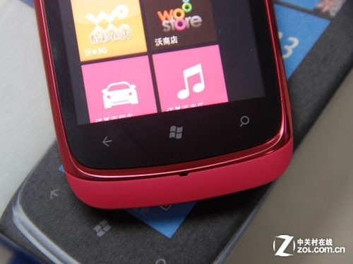 WP7.5系统低端手机实体验 诺基亚610评测 