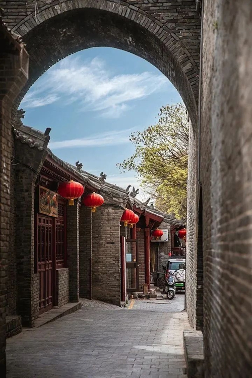 榆林古城街道院落。榆林市文旅局供图