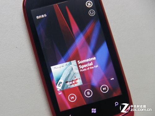 WP7.5系统低端手机实体验 诺基亚610评测 