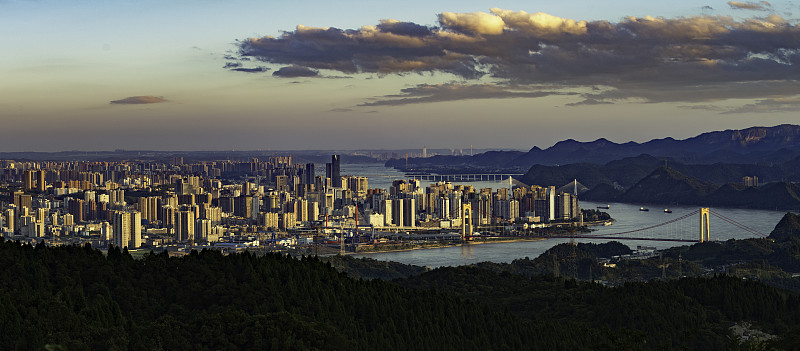 远眺宜昌图片下载