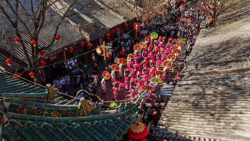 榆林古城内的新春展演活动。榆林市文旅局供图