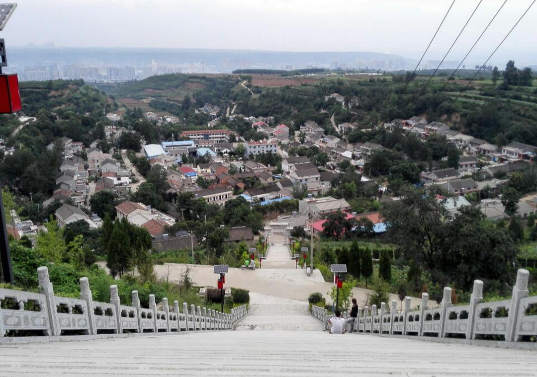 马营镇燃灯寺村