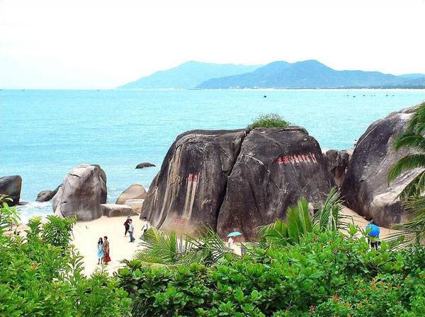 海南旅游必去十大景点排名（海南好玩的景点排名榜）